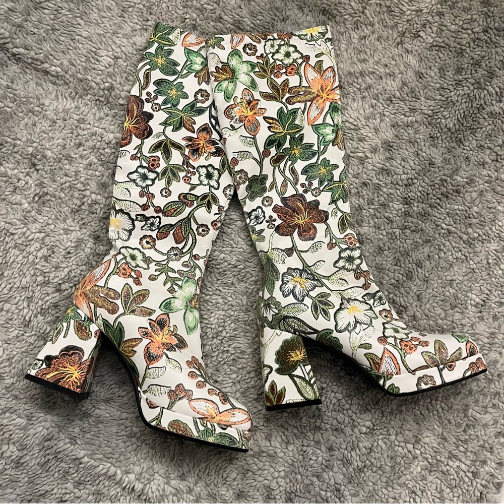 FALL THEME H&M BOOTS